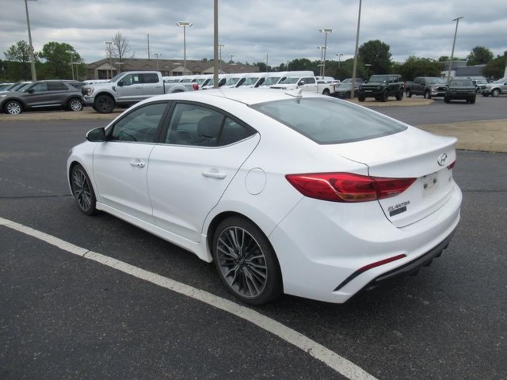 2018 Hyundai Elantra - $13,000