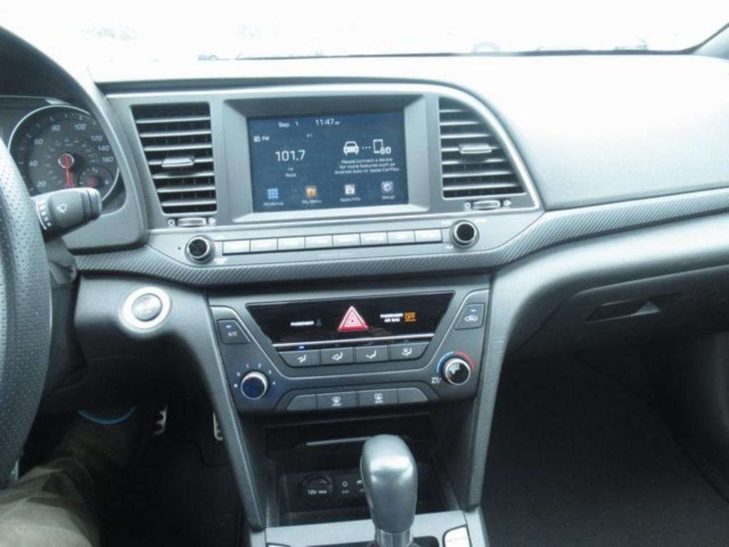 2018 Hyundai Elantra - $13,000