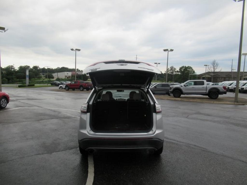 2017 Ford Edge Titanium photo