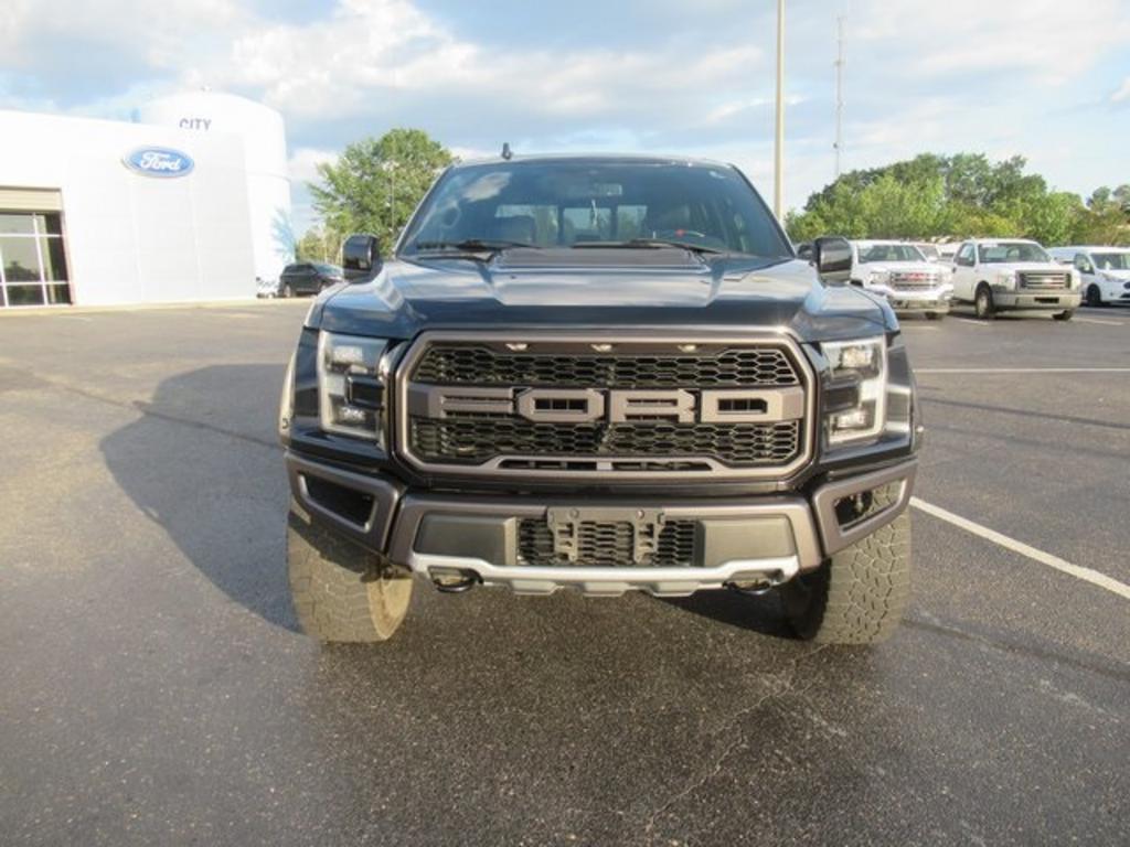 2019 Ford F-150 - $49,500