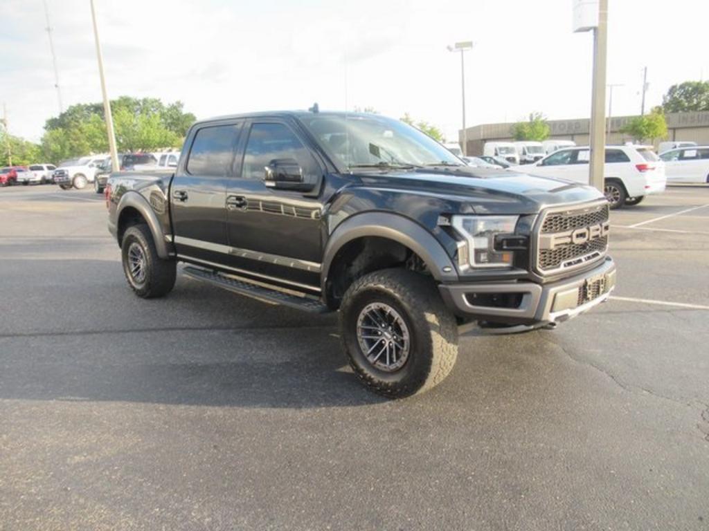 2019 Ford F-150 - $49,500
