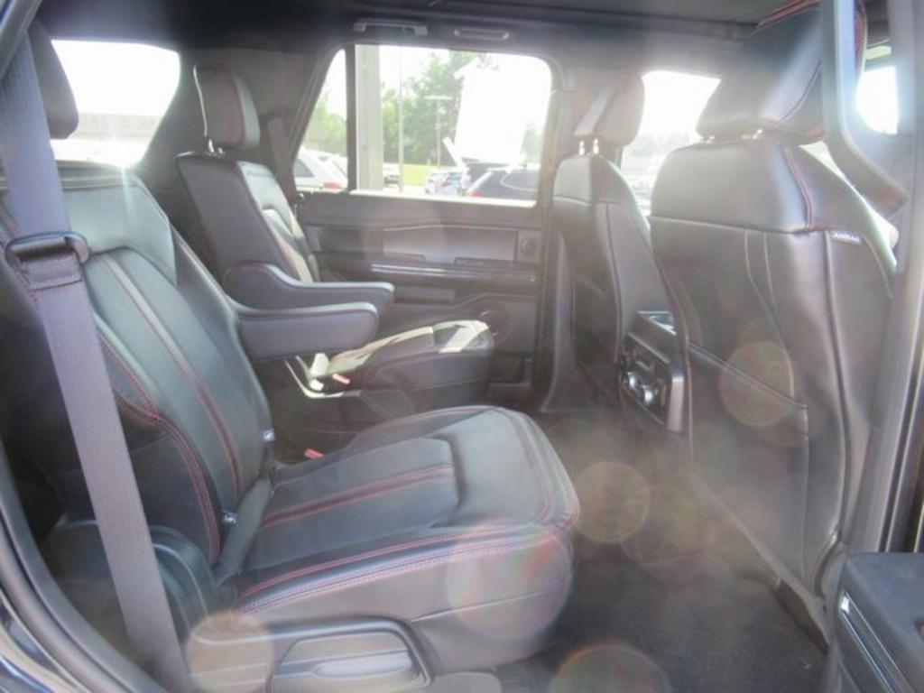 2021 Ford Expedition - $54,000