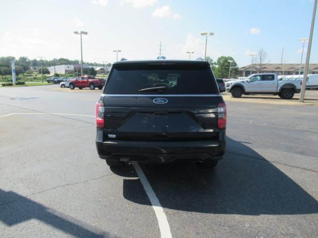 2021 Ford Expedition - $54,000