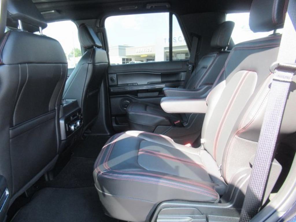 2021 Ford Expedition - $54,000