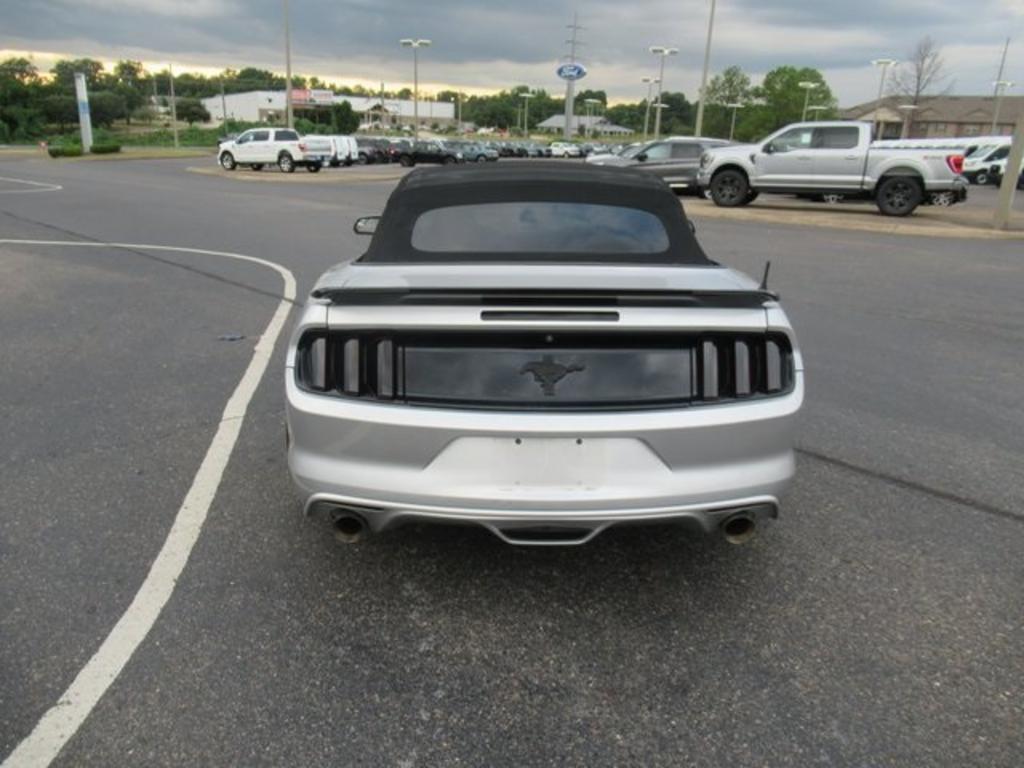 2015 Ford Mustang - $14,000