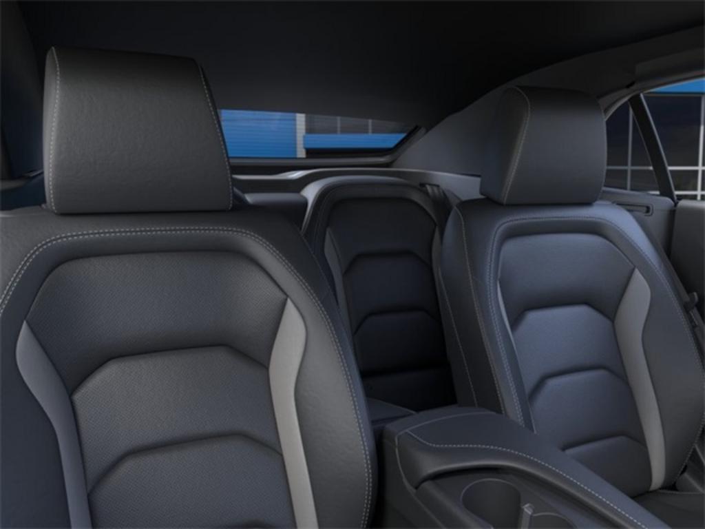 2023 Chevrolet Camaro 2LT photo