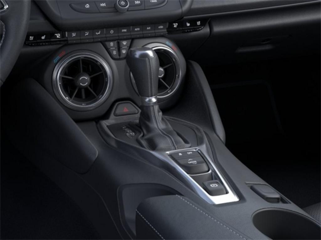 2023 Chevrolet Camaro 2LT photo