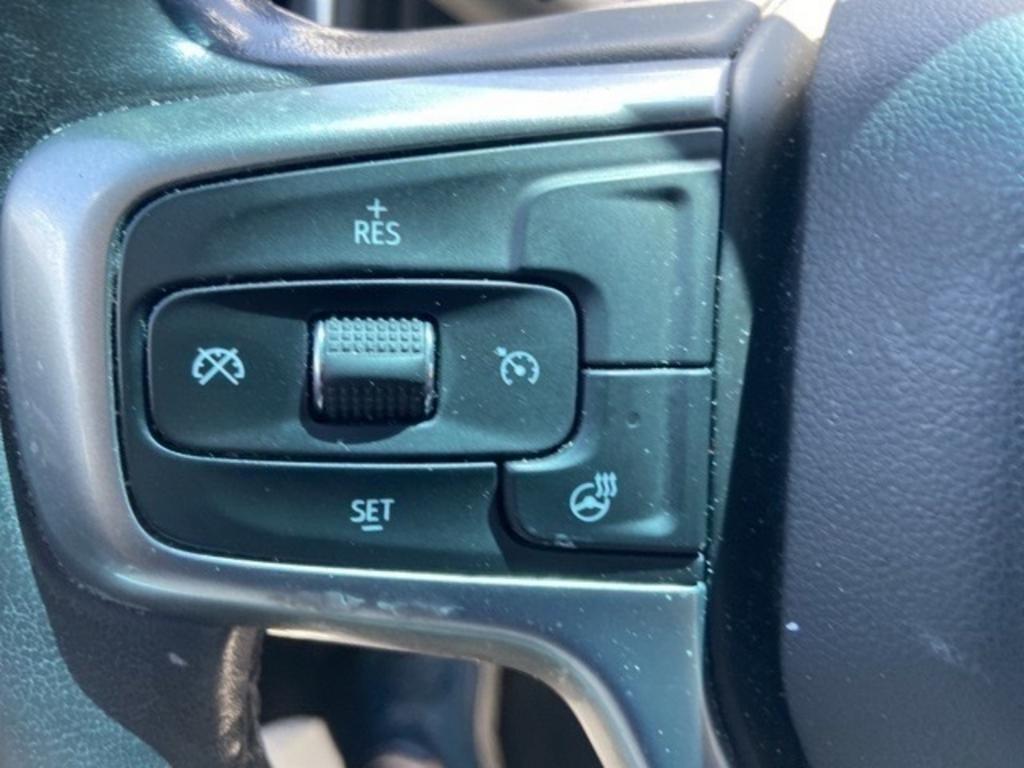 2019 Chevrolet Silverado 1500 - $39,000