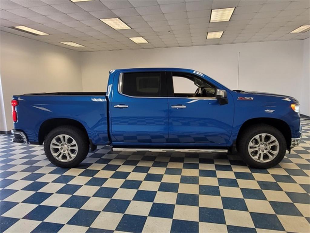 2023 Chevrolet Silverado 1500 LTZ photo