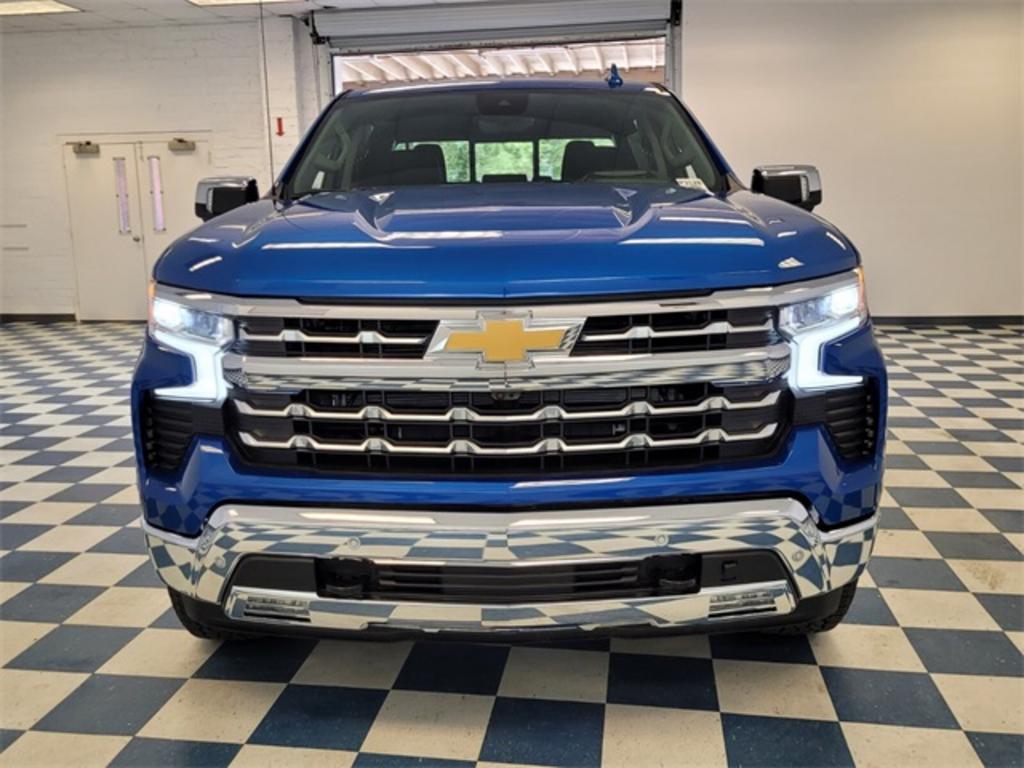 2023 Chevrolet Silverado 1500 LTZ photo