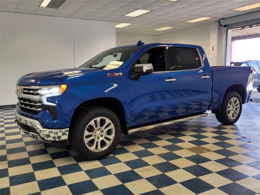 2023 Chevrolet Silverado 1500 LTZ photo