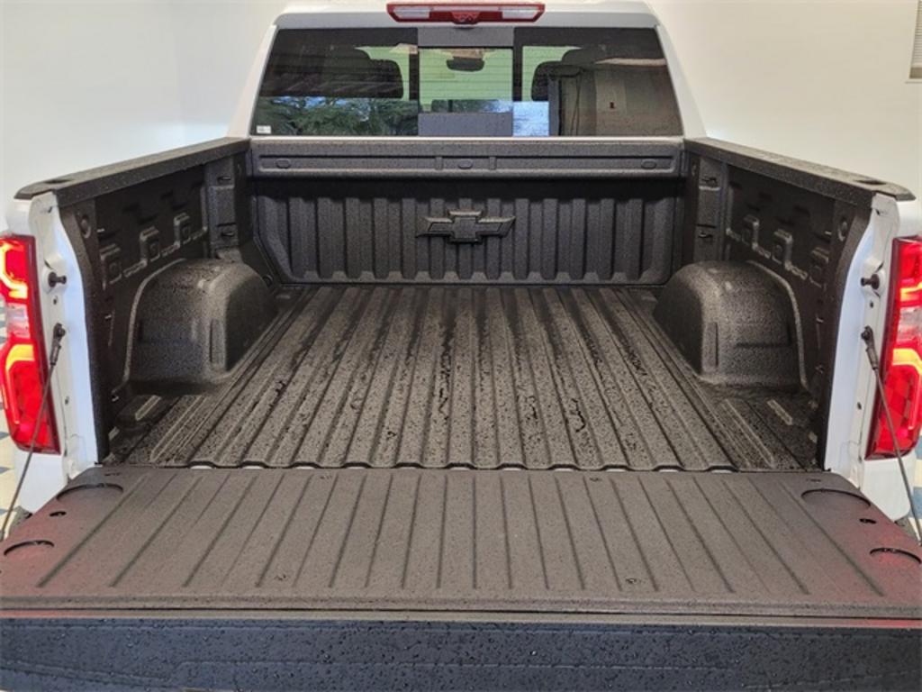 2023 Chevrolet Silverado 1500 LTZ photo