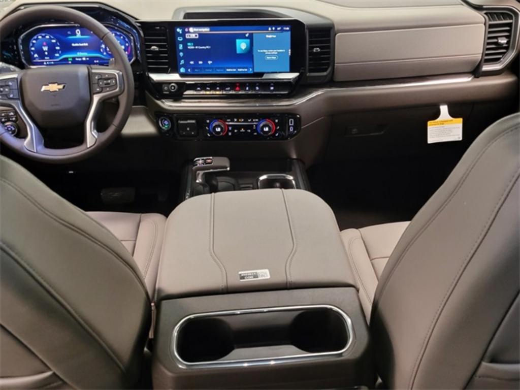 2023 Chevrolet Silverado 1500 LTZ photo