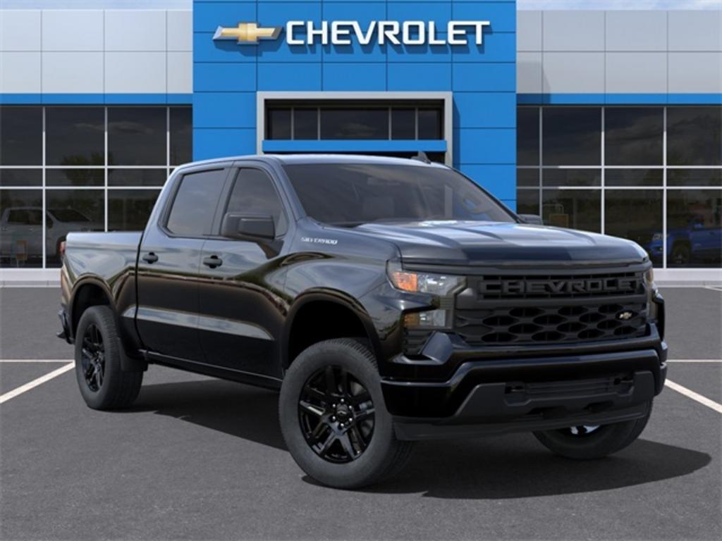 2023 Chevrolet Silverado 1500 Custom photo