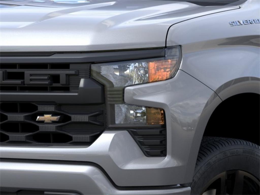 2023 Chevrolet Silverado 1500 Custom photo