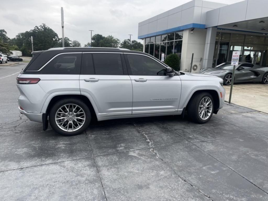 2022 Jeep Cherokee - $57,000