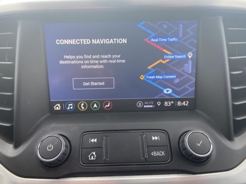 2022 GMC Acadia SLT photo