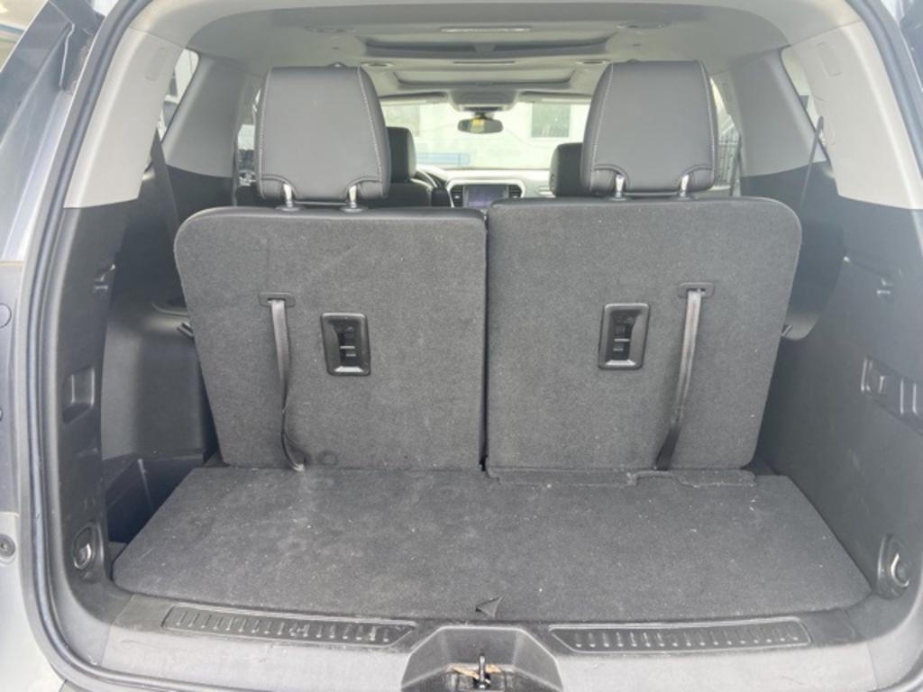 2022 GMC Acadia - $34,000
