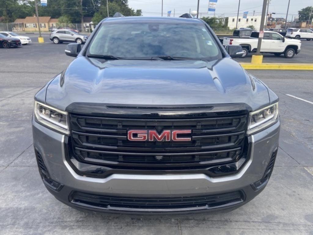 2022 GMC Acadia SLT photo