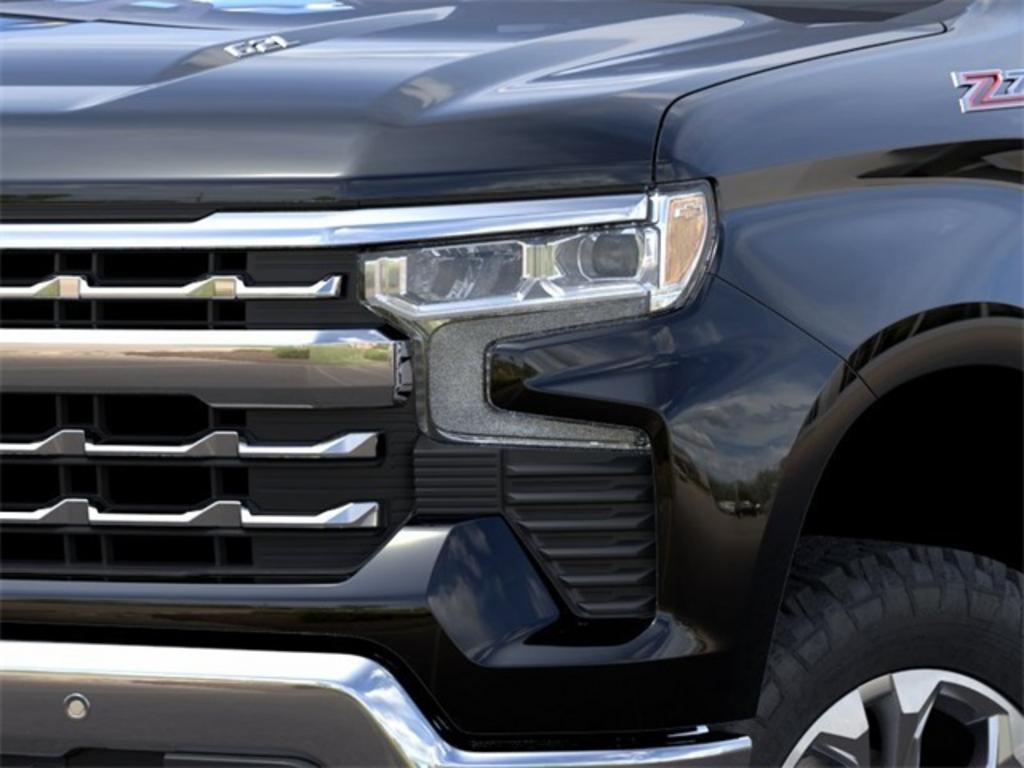 2023 Chevrolet Silverado - $65,429