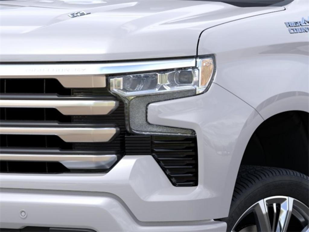 2023 Chevrolet Silverado - $73,402