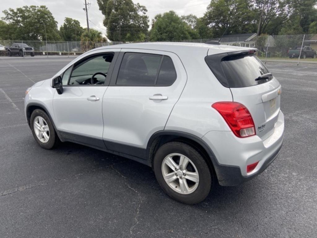 2020 Chevrolet Trax LS photo