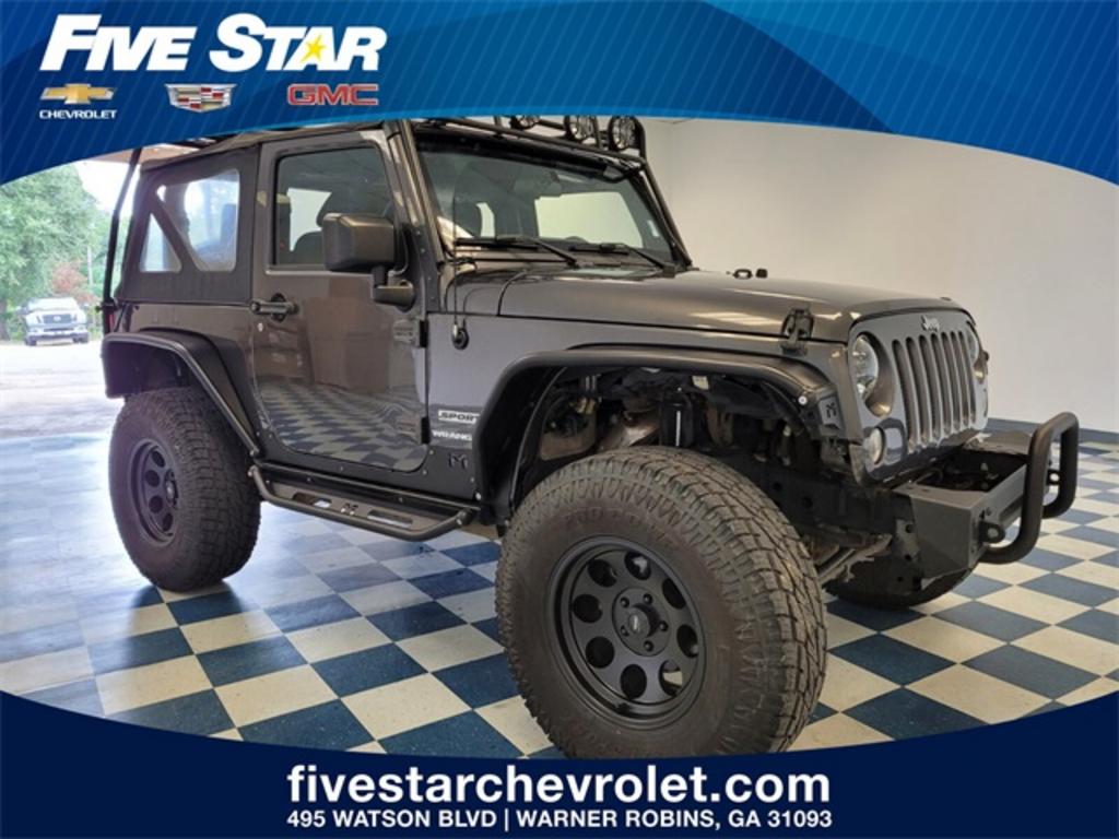 2017 Jeep Wrangler - $26,000