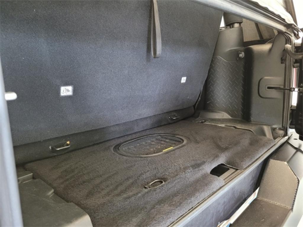 2017 Jeep Wrangler - $26,000