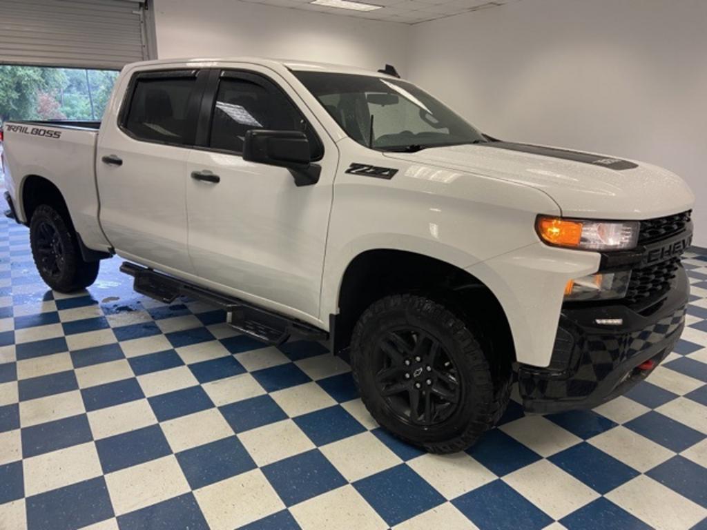 2020 Chevrolet Silverado 1500 - $40,000