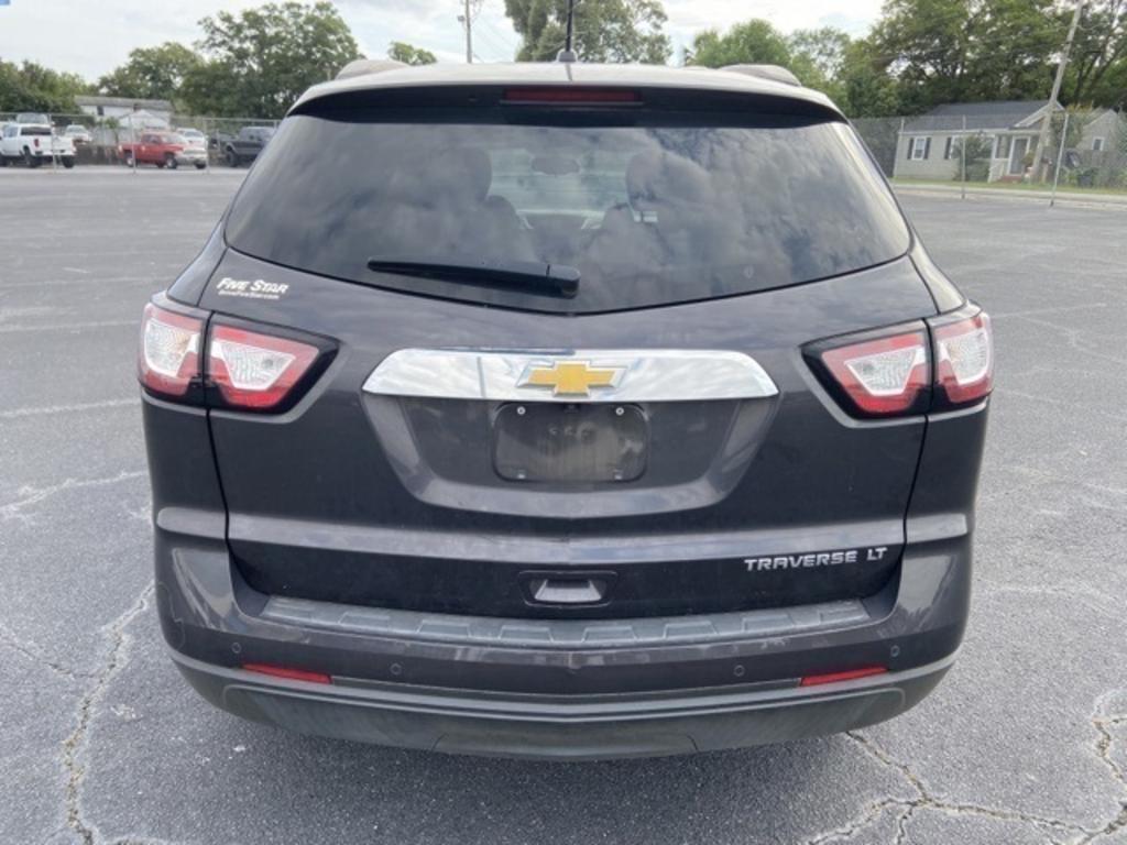 2015 Chevrolet Traverse - $18,000
