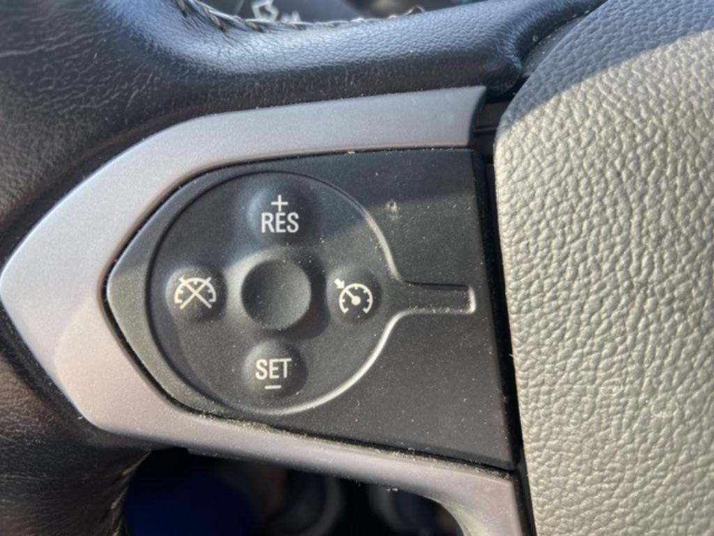 2022 Chevrolet Colorado - $33,000