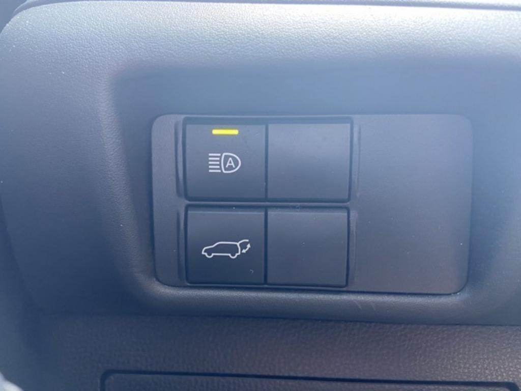 2020 Toyota Highlander - $31,000