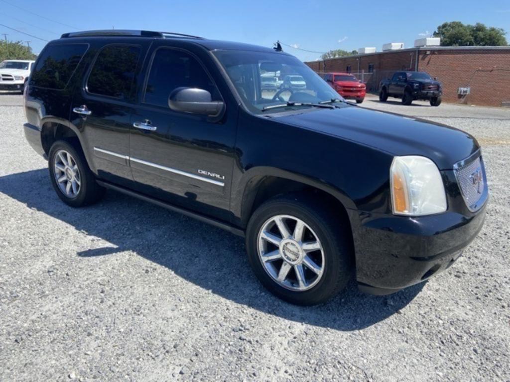 2012 GMC Yukon - $13,000
