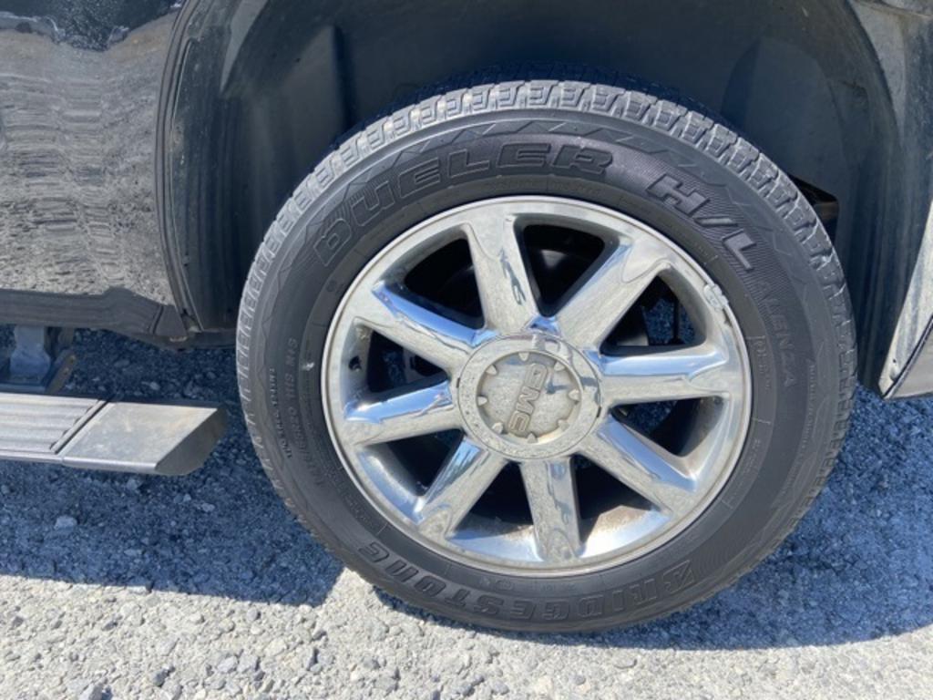 2012 GMC Yukon - $13,000