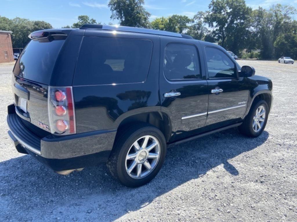 2012 GMC Yukon - $13,000