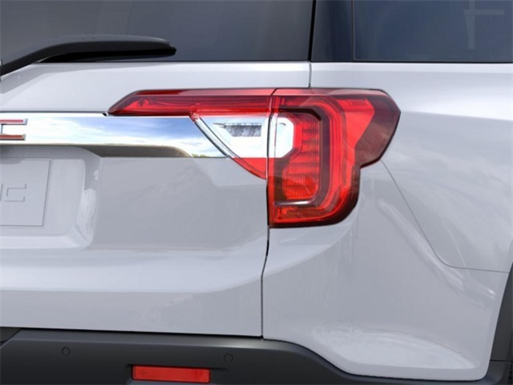 2023 GMC Acadia SLT photo