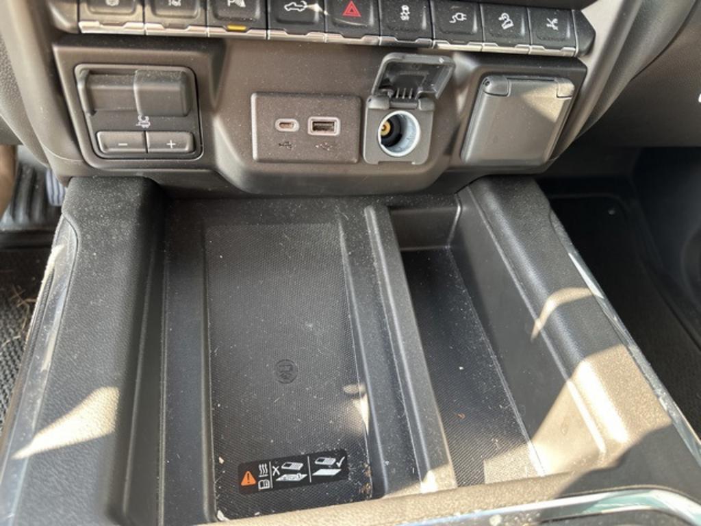 2023 GMC Sierra Hd - $77,000