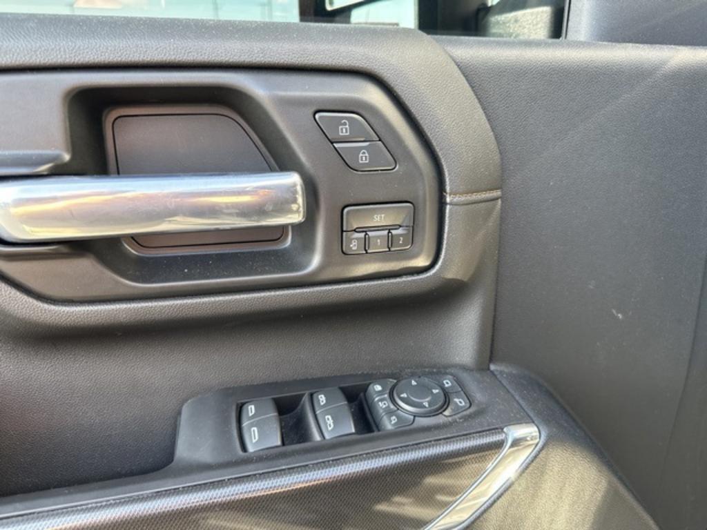 2023 GMC Sierra Hd - $77,000