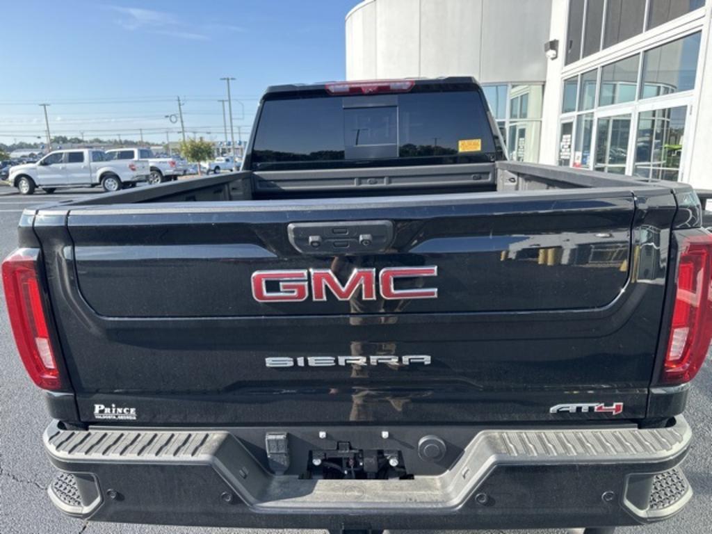 2023 GMC Sierra Hd - $77,000
