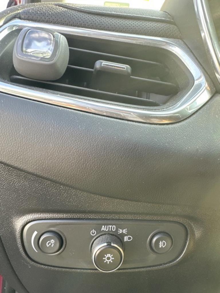 2018 Chevrolet Equinox - $20,500