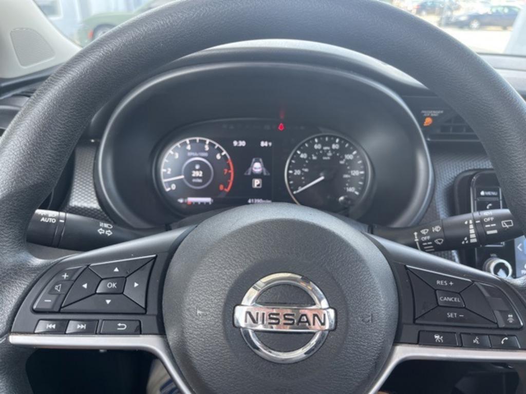 2021 Nissan Kicks SV photo