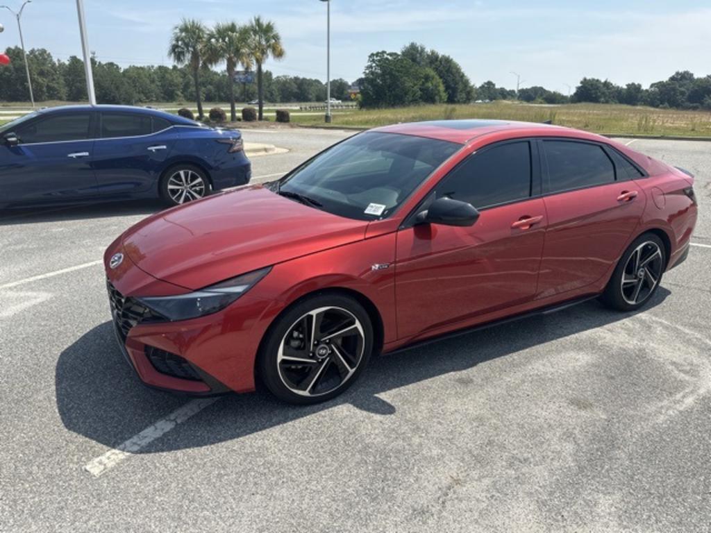 2022 Hyundai Elantra - $22,500