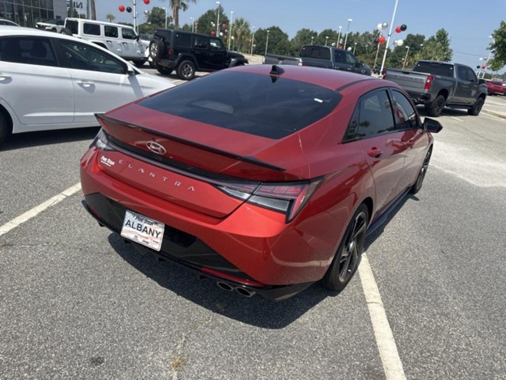 2022 Hyundai Elantra - $22,500