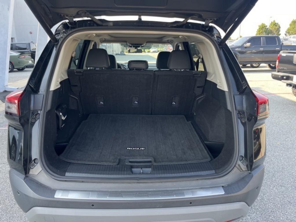 2021 Nissan Rogue - $27,500