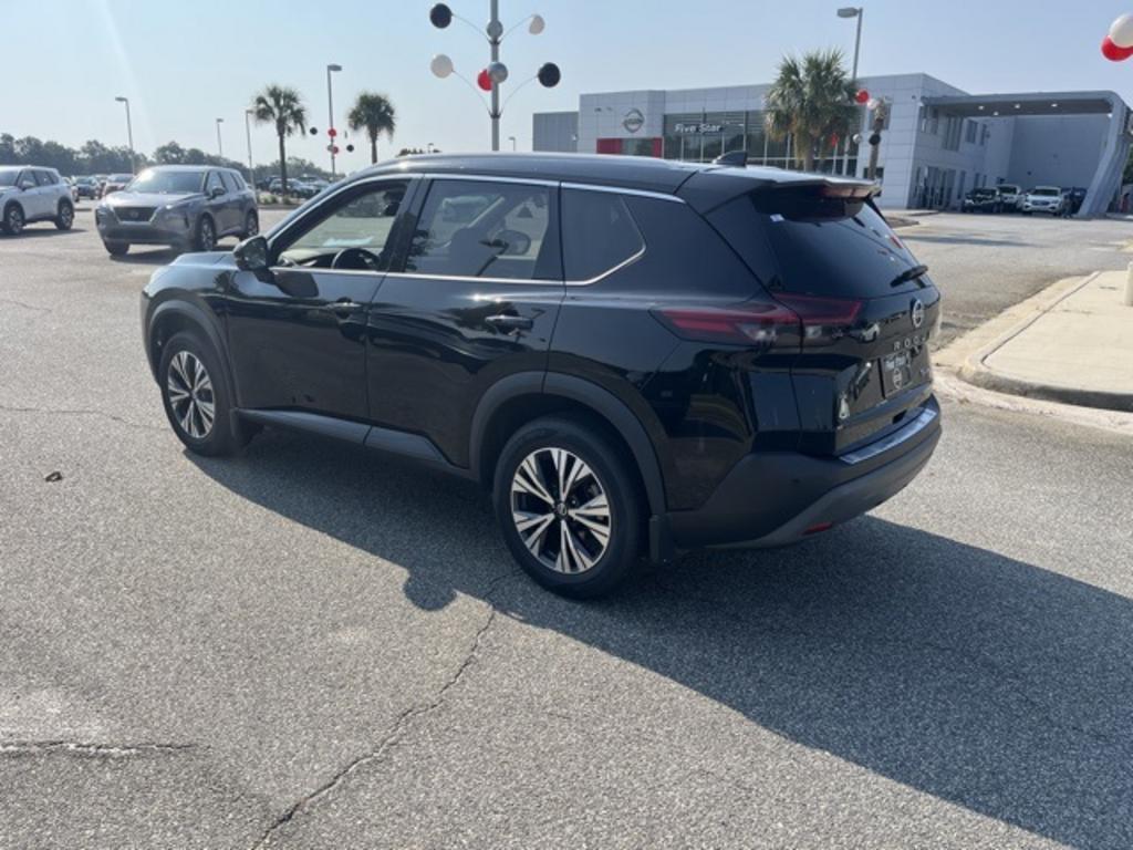 2021 Nissan Rogue - $27,500