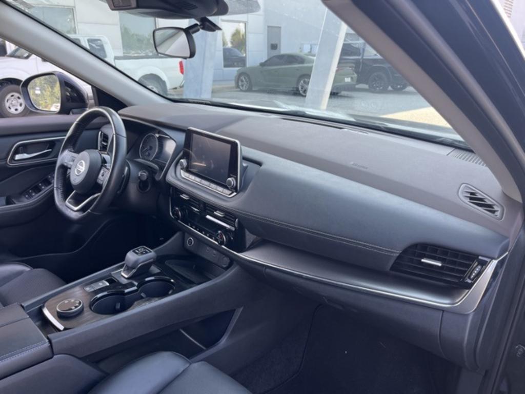 2021 Nissan Rogue - $27,500