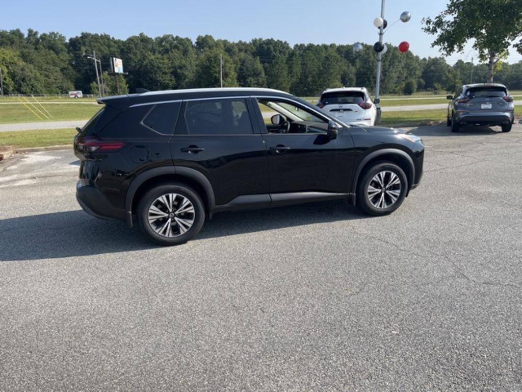 2021 Nissan Rogue - $27,500