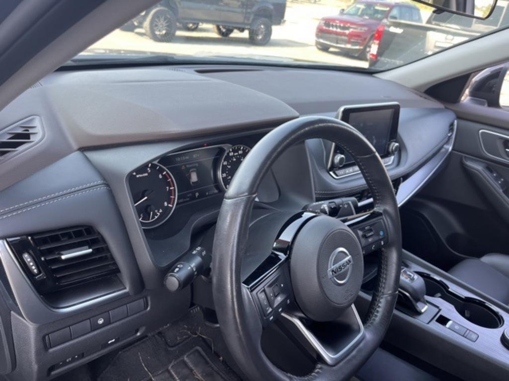 2021 Nissan Rogue - $27,500