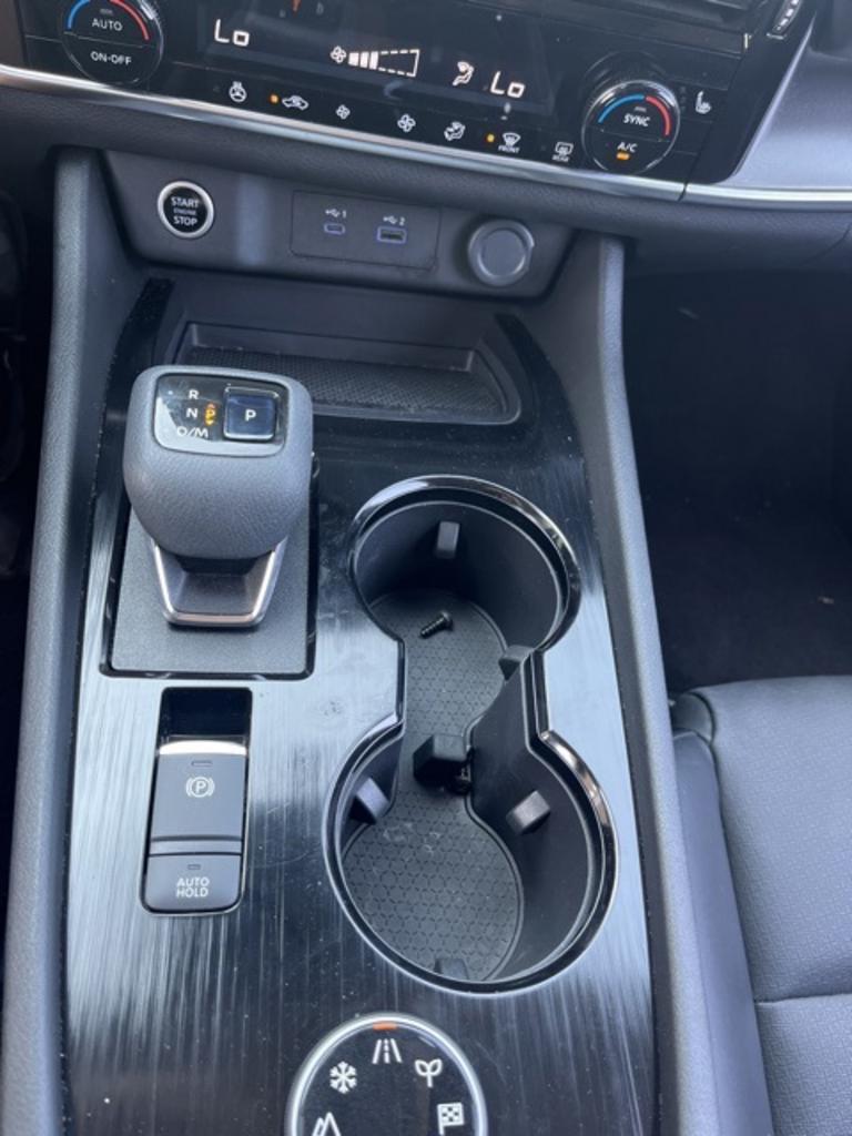 2021 Nissan Rogue - $27,500