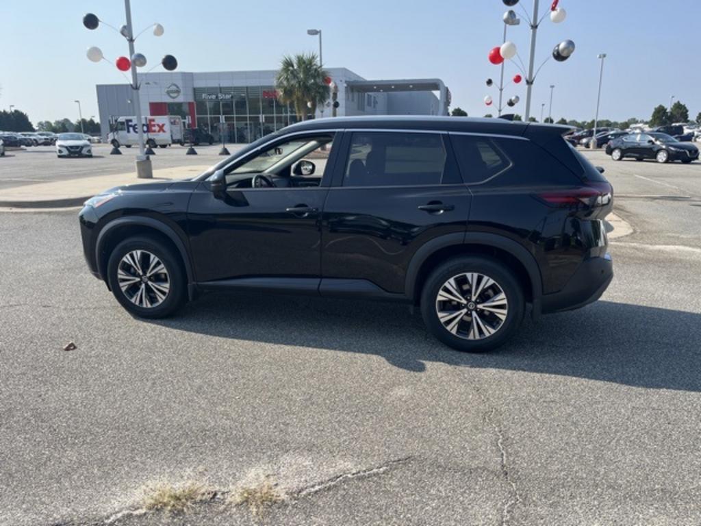 2021 Nissan Rogue - $27,500